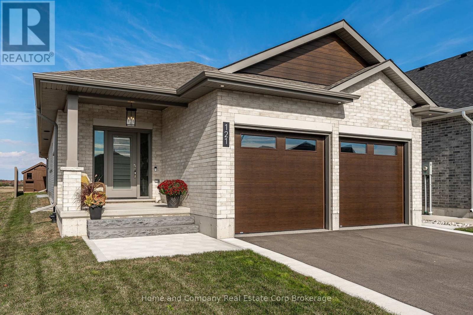 121 GLASS STREET, St. Marys