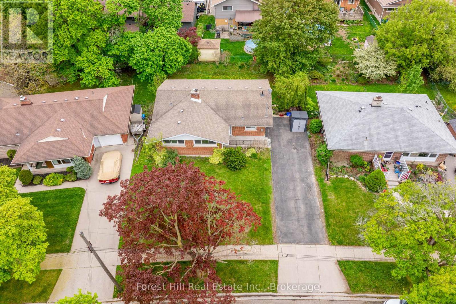 110 STONYBROOK DRIVE, Kitchener