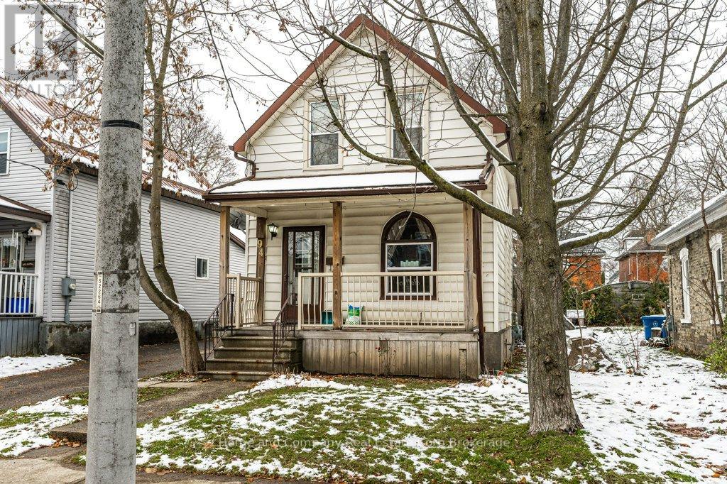 94 BAY STREET, Stratford