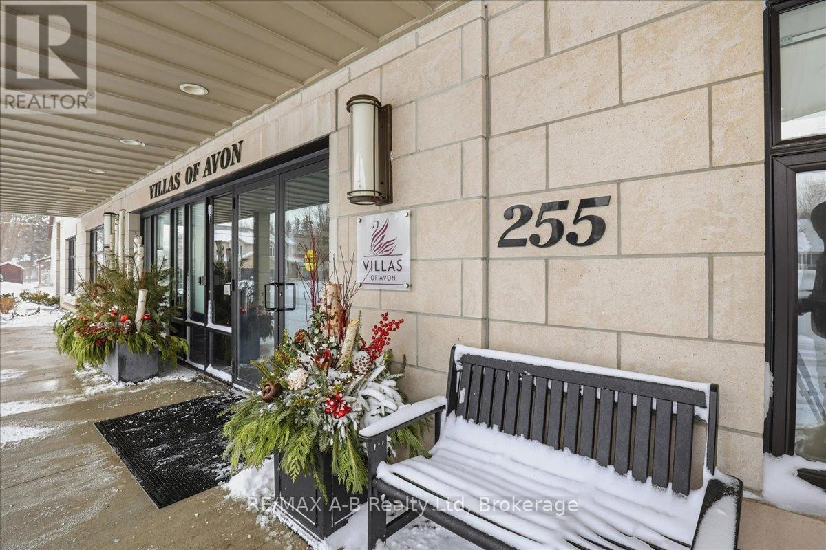 206 - 255 JOHN STREET N, Stratford