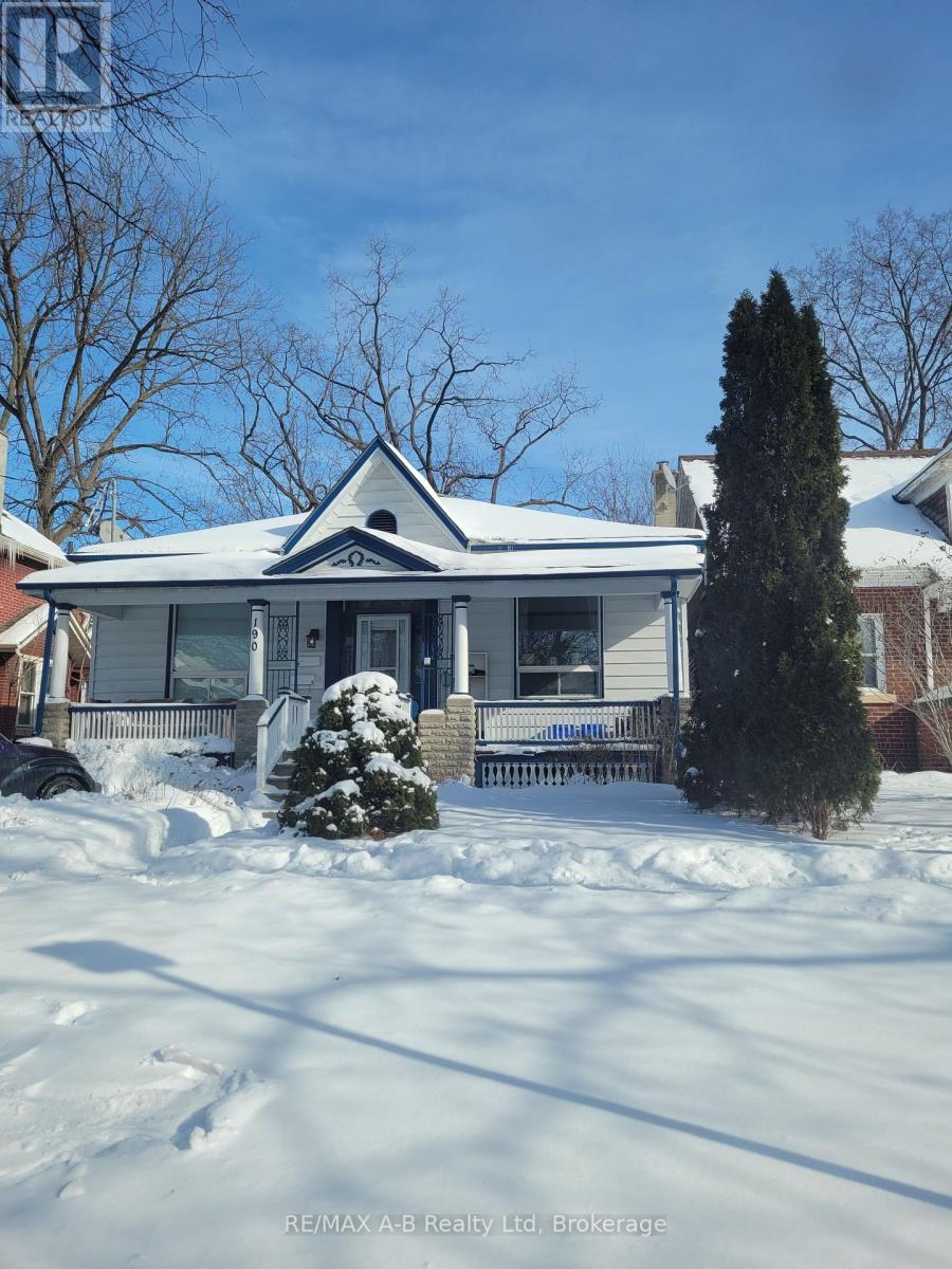 190 COLBORNE STREET, London East (East K)