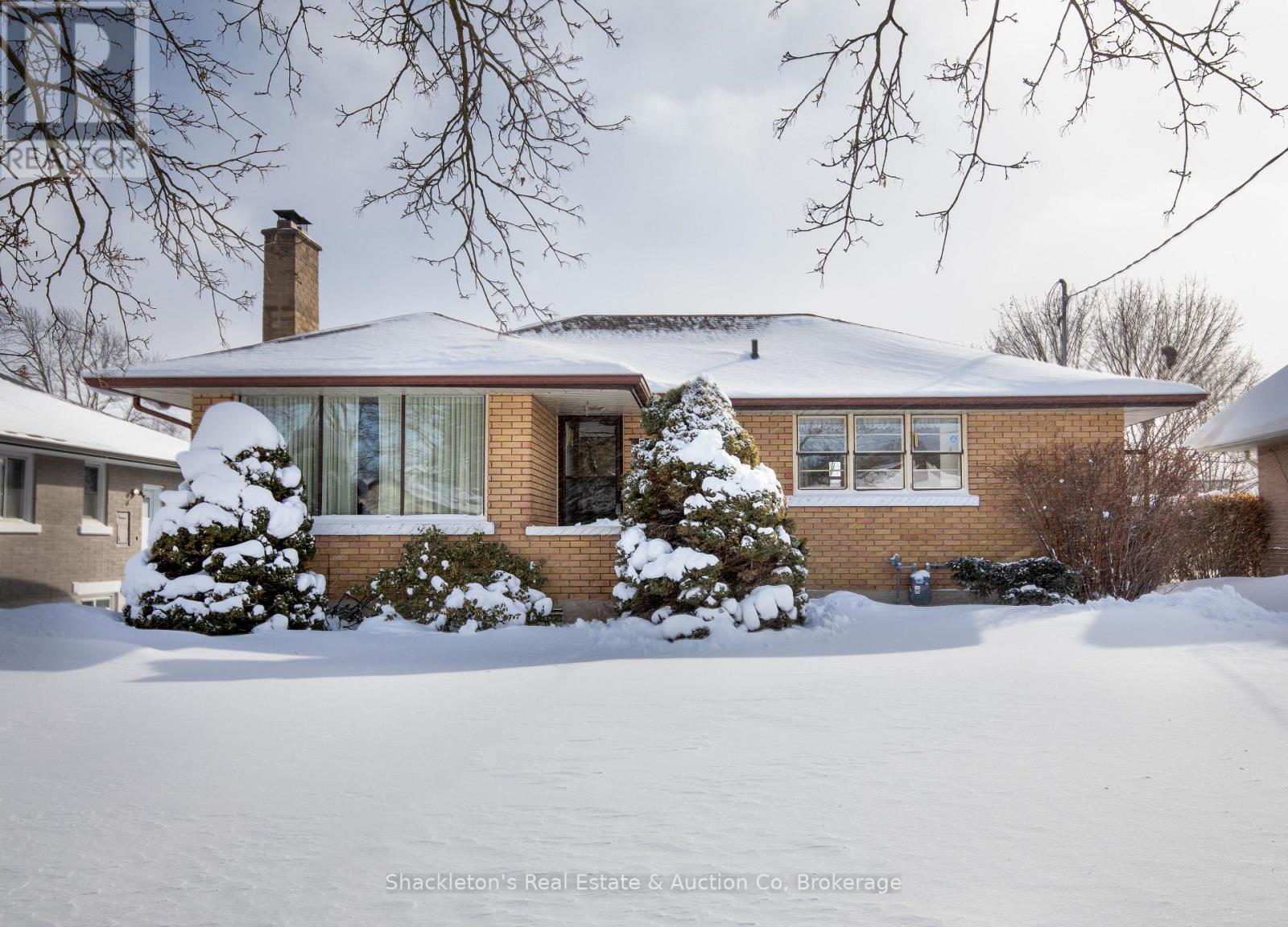 53 SANDRA AVENUE, Kitchener