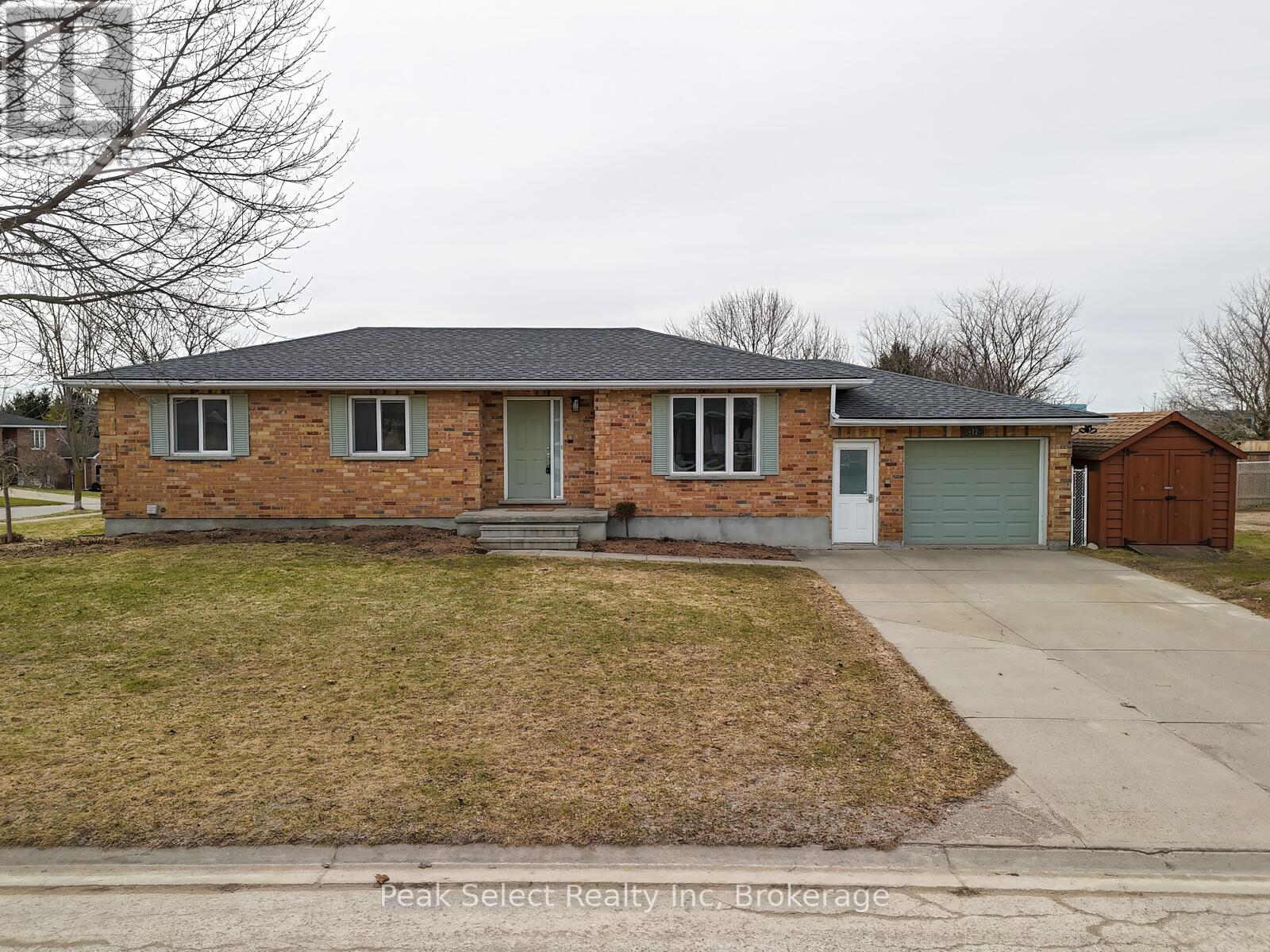 12 MEADOWRIDGE DRIVE, St. Marys