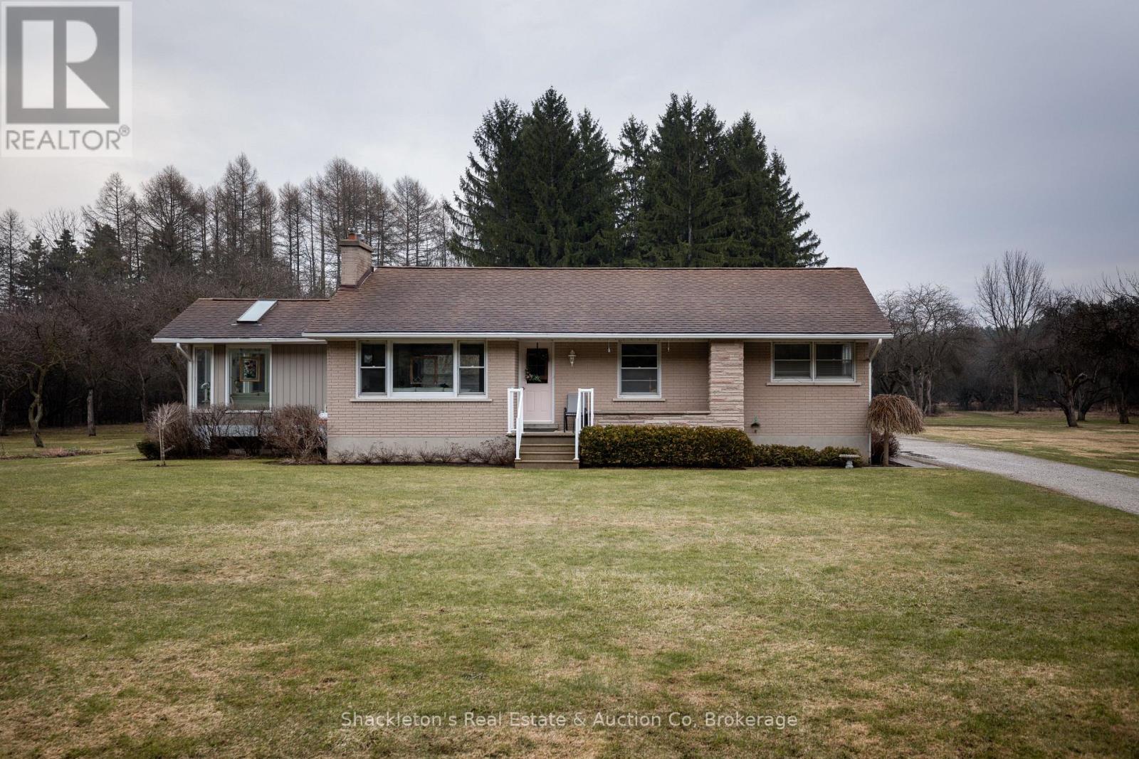 3943 LINE 9 LINE, Perth South (Downie)