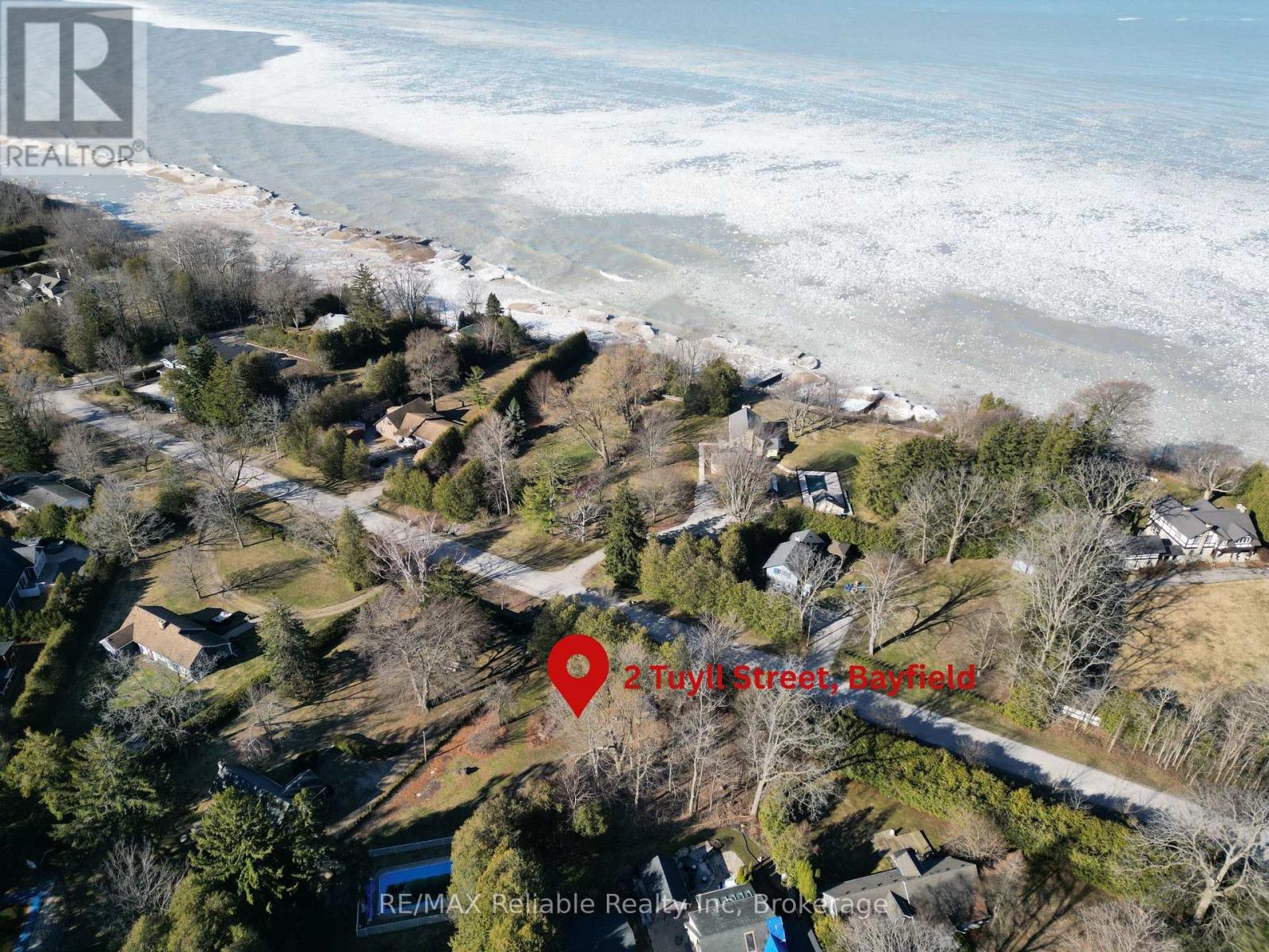 2 TUYLL STREET, Bluewater (Bayfield)