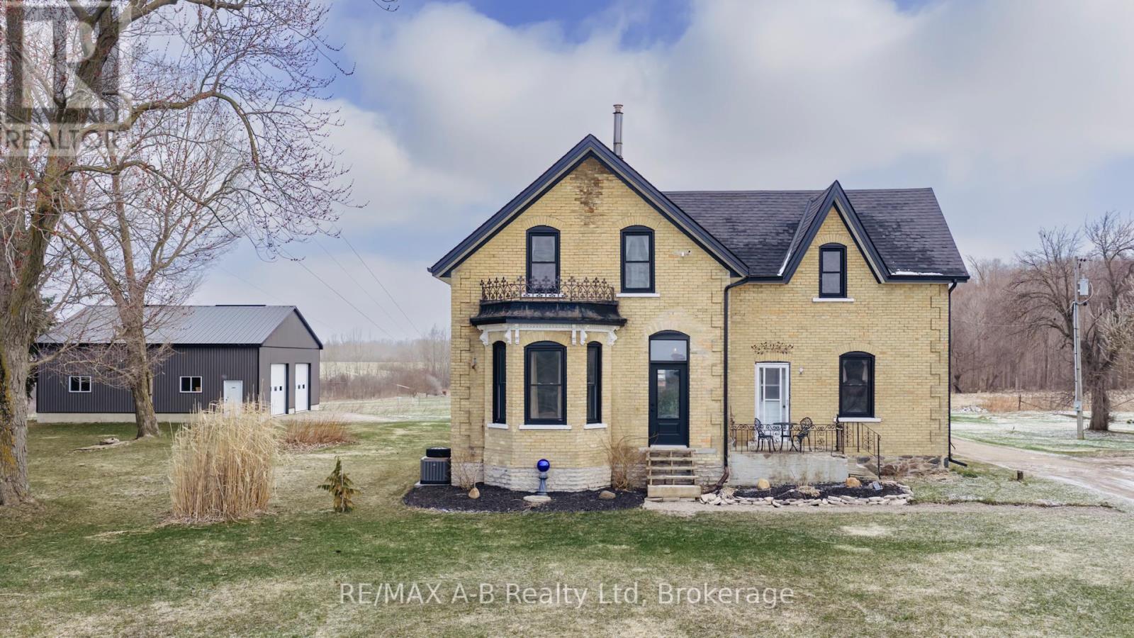 4722 PERTH LINE 20 LINE, Perth South (Downie)