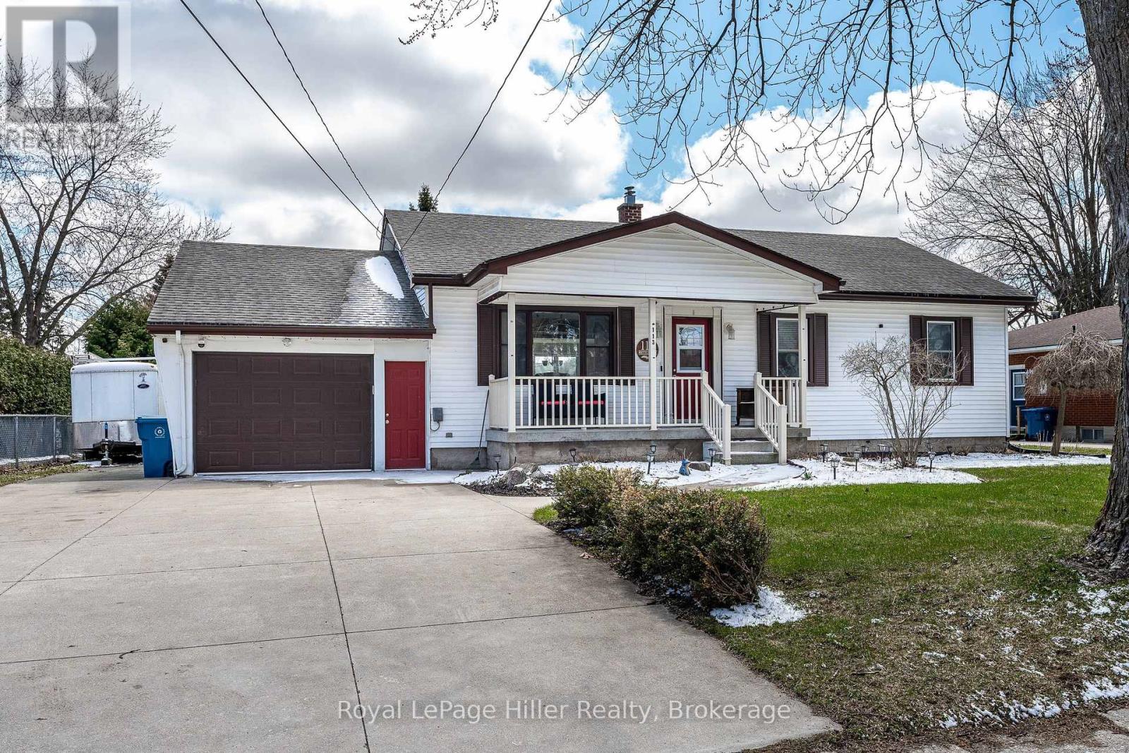 113 WHITELOCK STREET S, Stratford