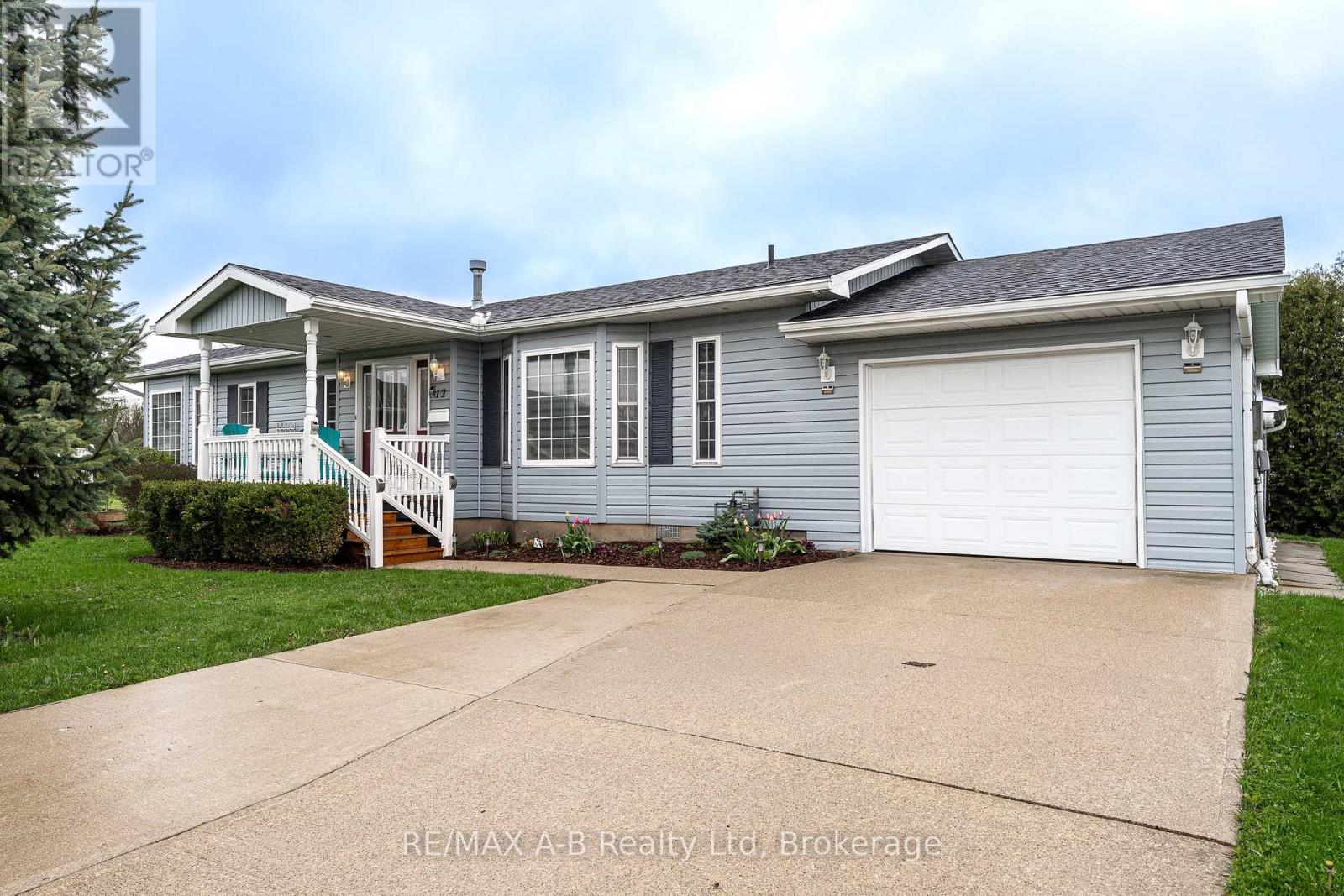 12 - 30 ANN STREET, St. Marys