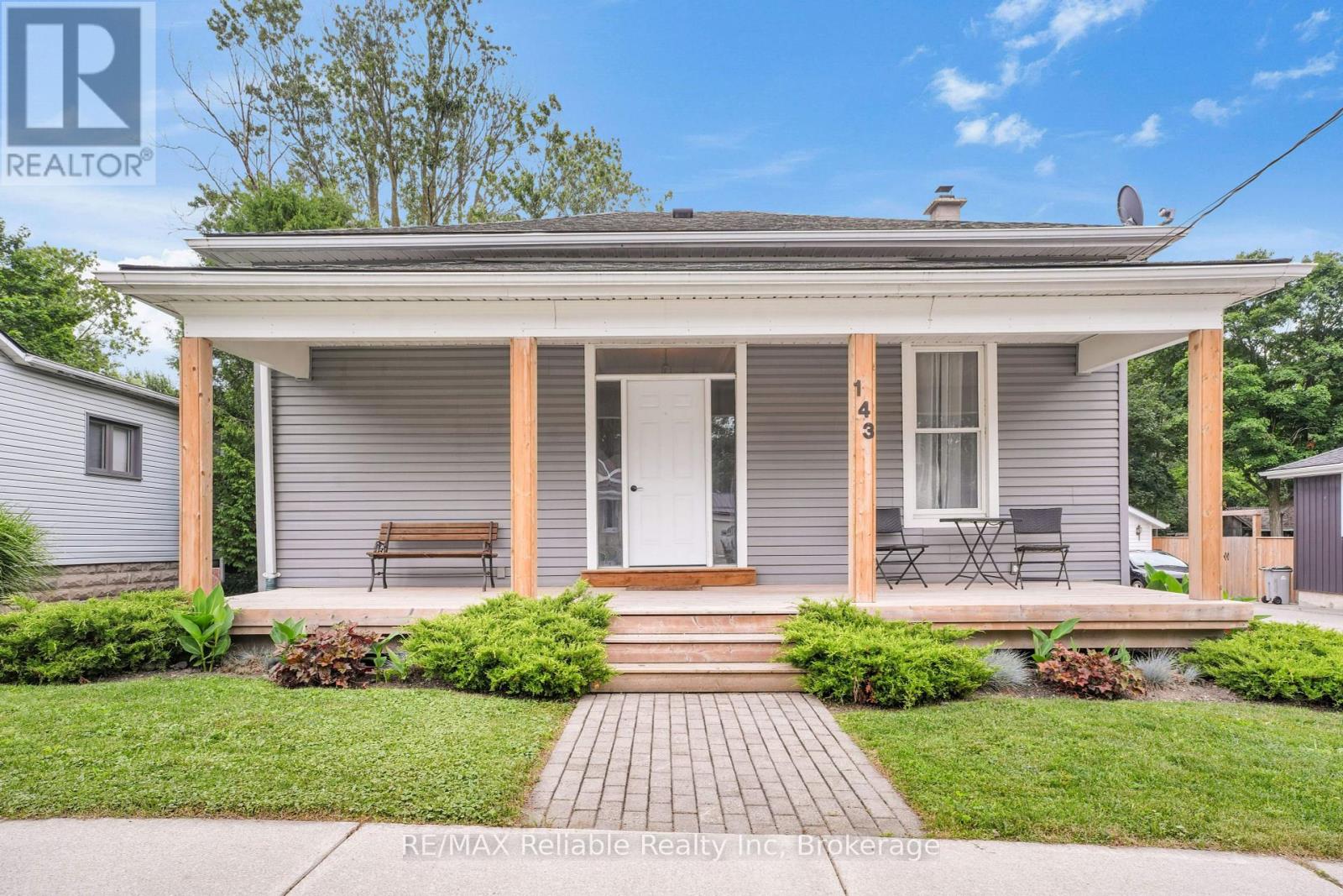 143 ALBERT STREET, Central Huron (Clinton)