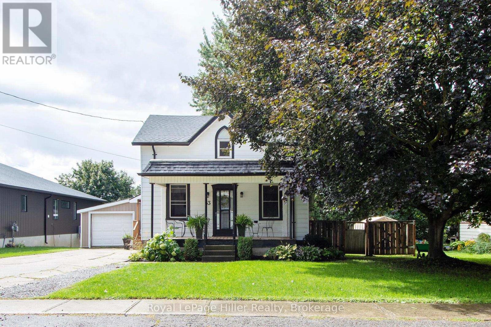53 GEORGE STREET E, Huron East (Seaforth)