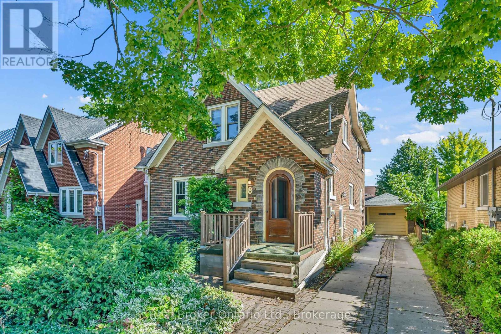 8 MARY STREET, Kitchener