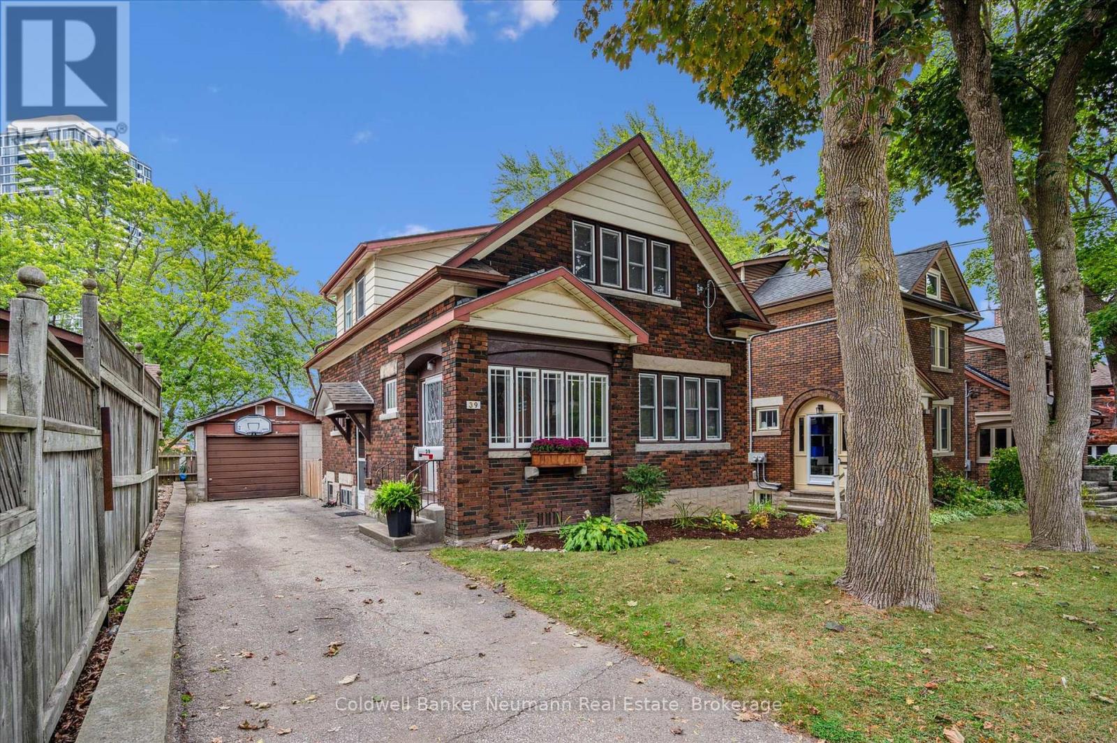 39 AGNES STREET, Kitchener