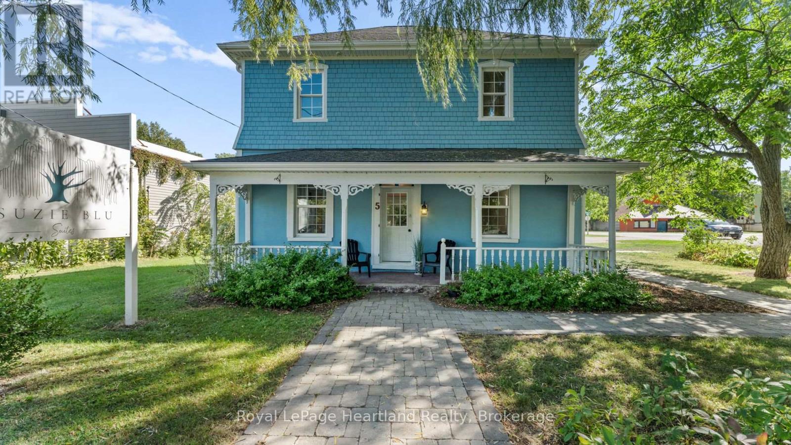 5 THE SQUARE, Bluewater (Bayfield)