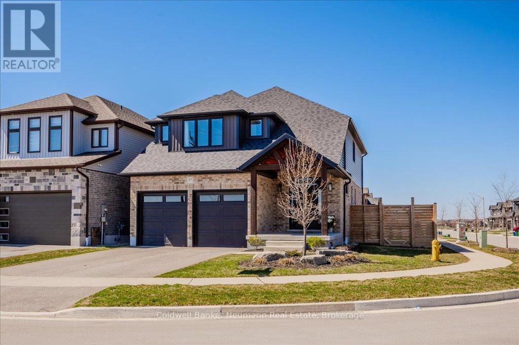 57 TRISTAN CRESCENT, Woolwich