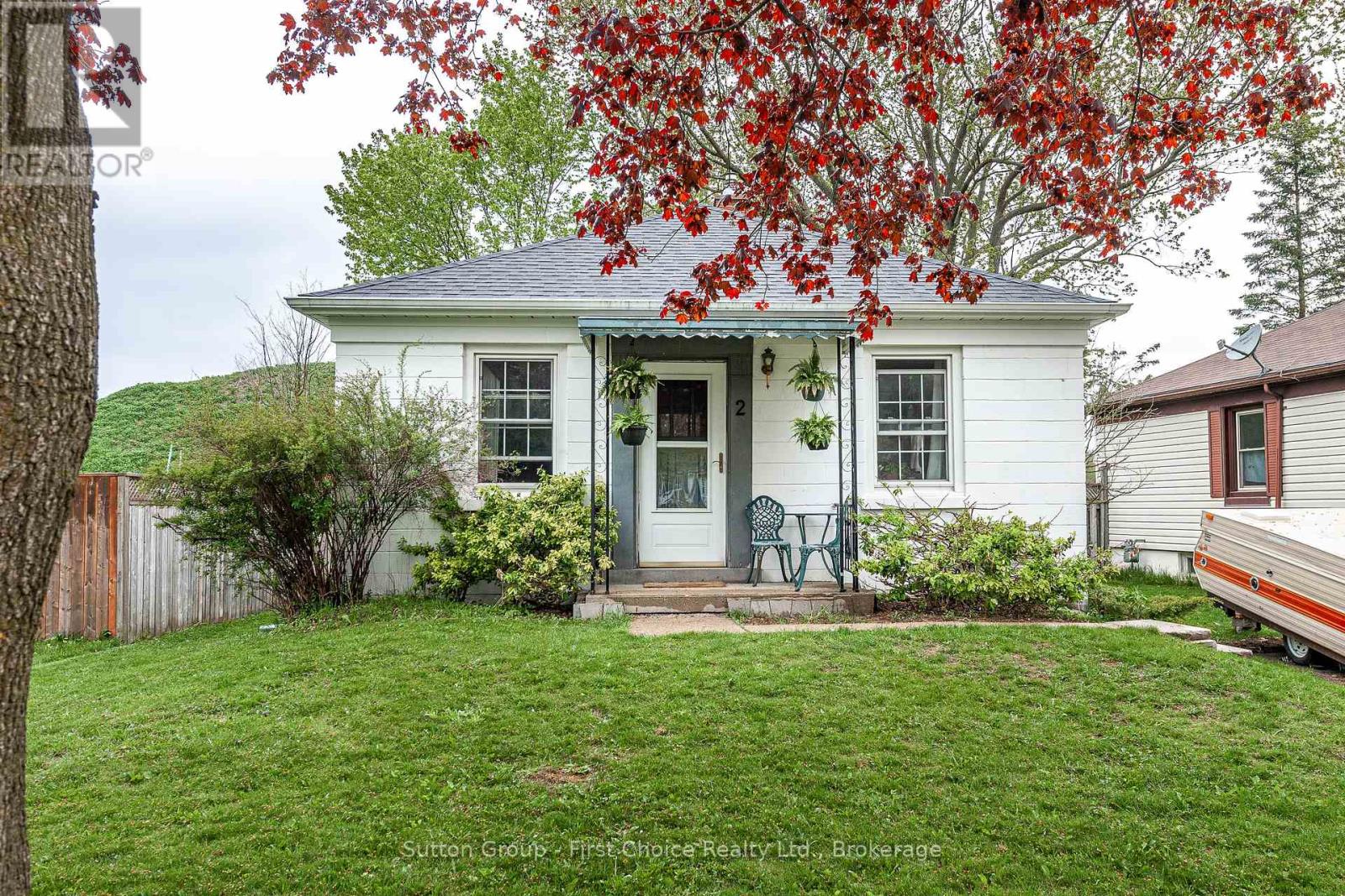 2 CORIANO STREET, Stratford