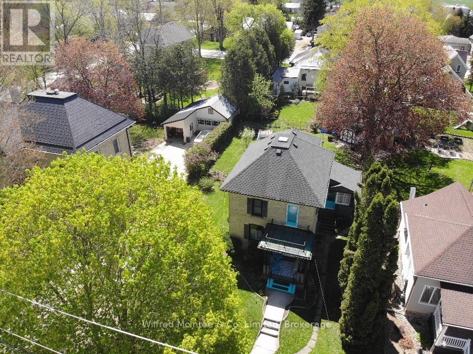 83 RICHMOND STREET, Bluewater (Hensall)