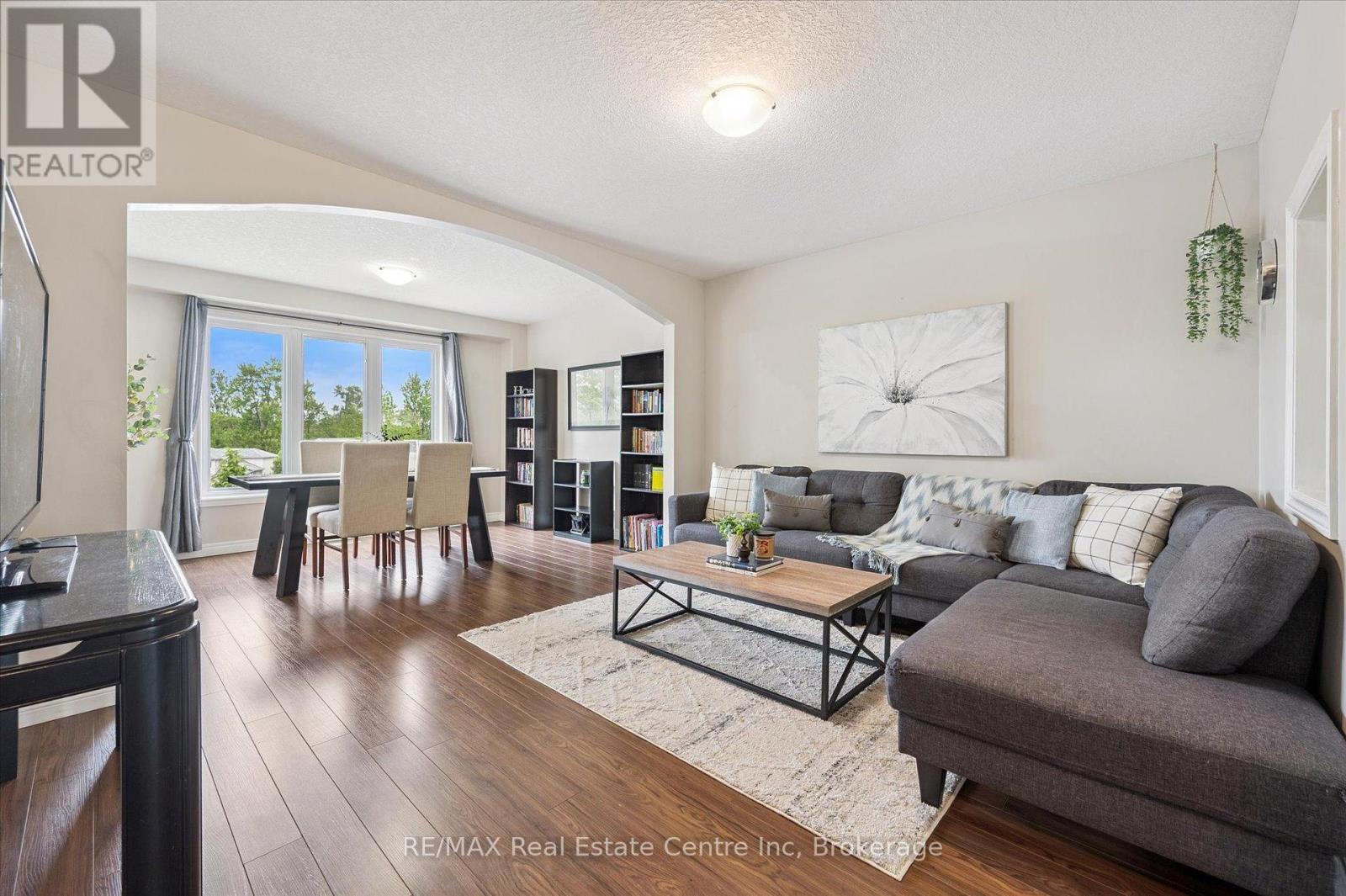 266 BRIARMEADOW DRIVE, Kitchener