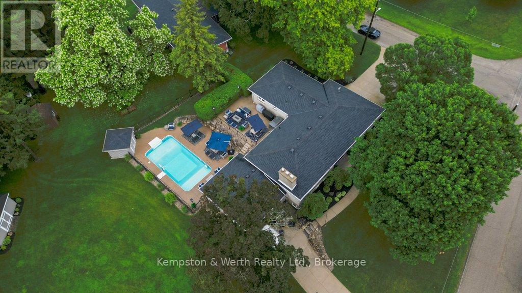 34 JACKSON CRESCENT, North Perth (Listowel)