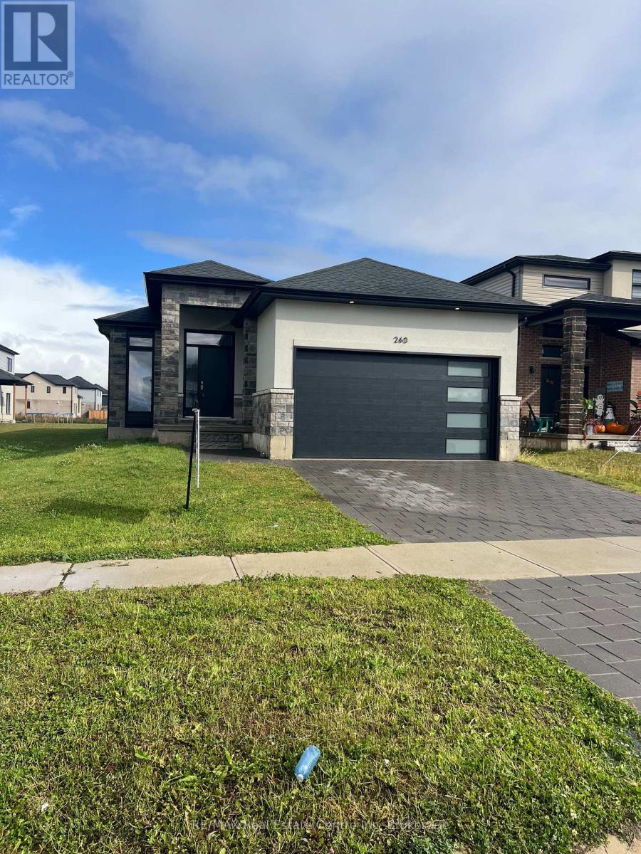 260 GREENE STREET, South Huron (Exeter)