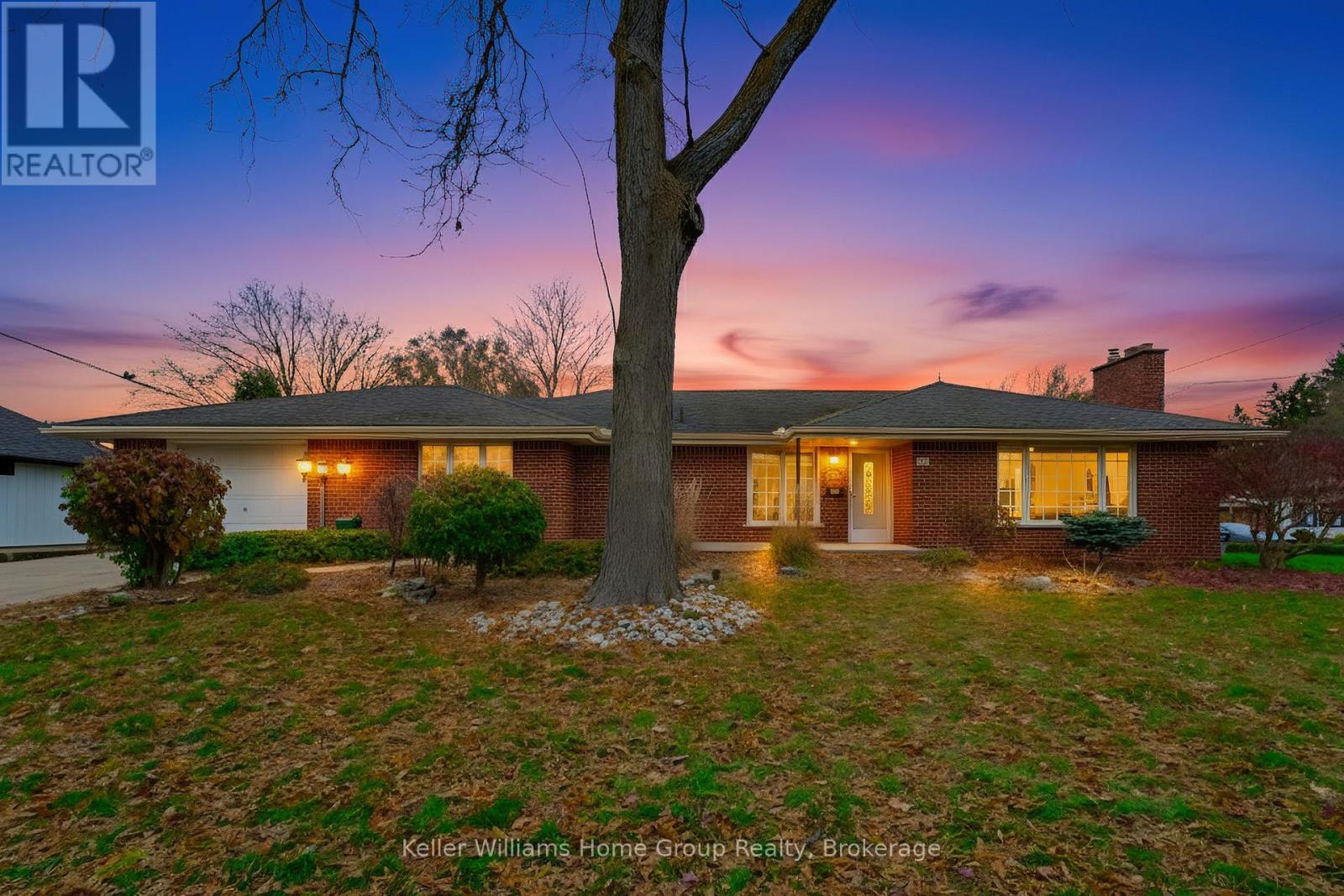 519 FAIR STREET, Woodstock (Woodstock - North)