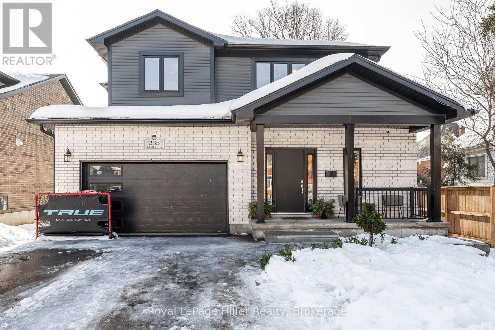 255 COBOURG STREET, Stratford