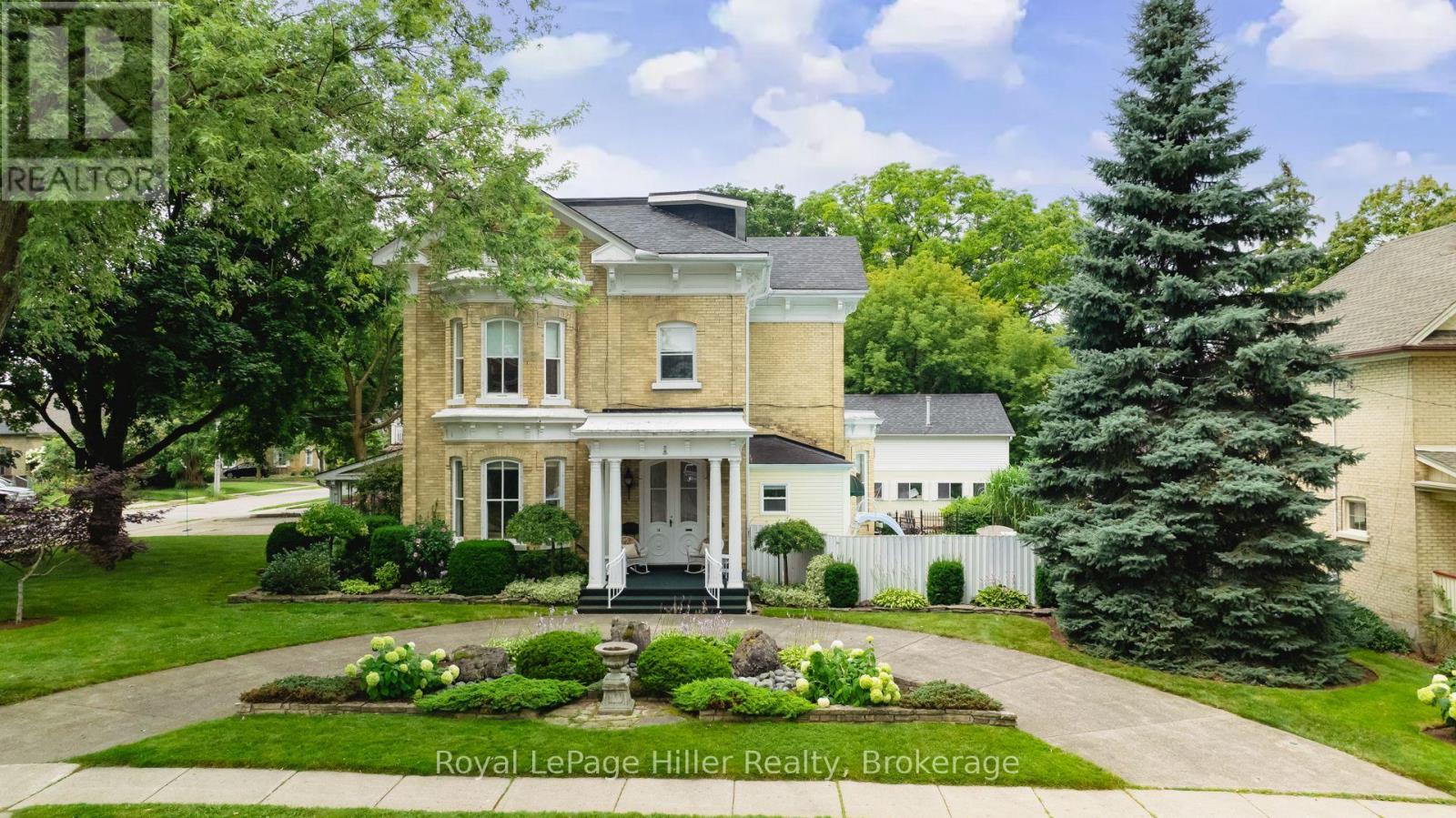 14 NILE STREET, Stratford