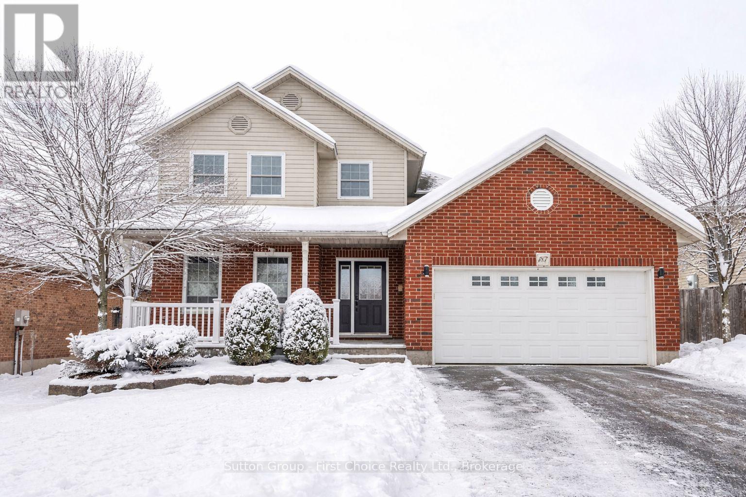 187 SOUTHVALE ROAD, St. Marys