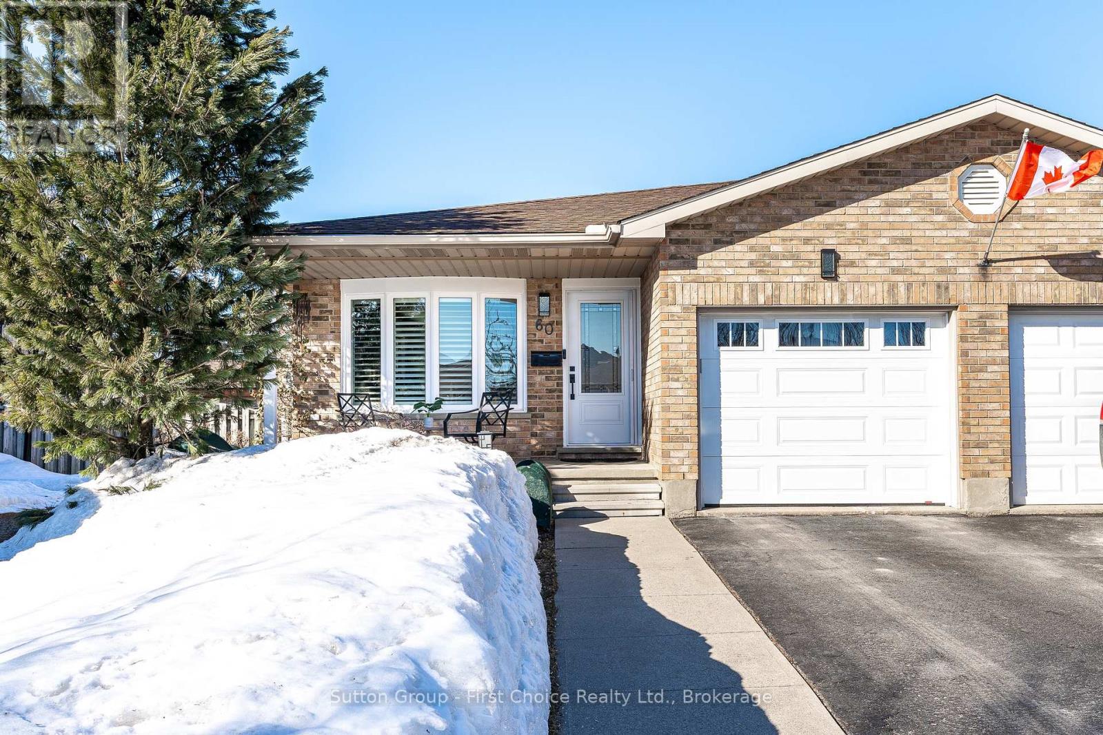 60 BELL COURT, Stratford