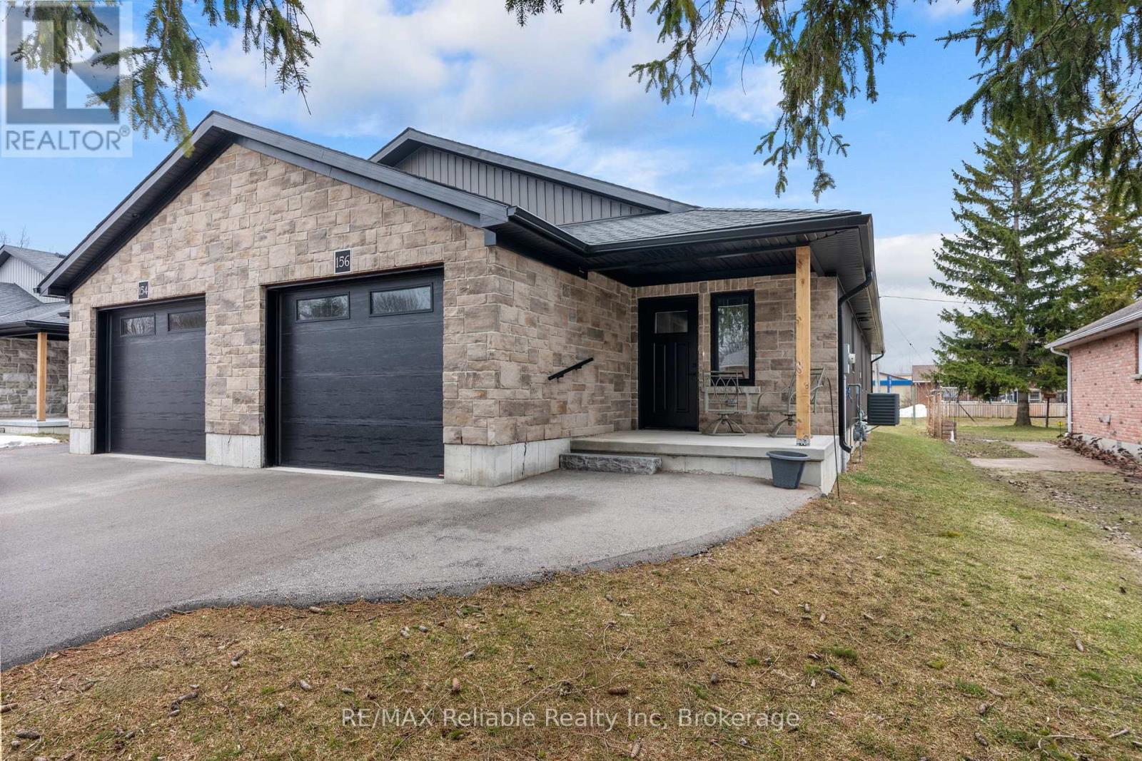 156 SILLS STREET, Huron East (Seaforth)