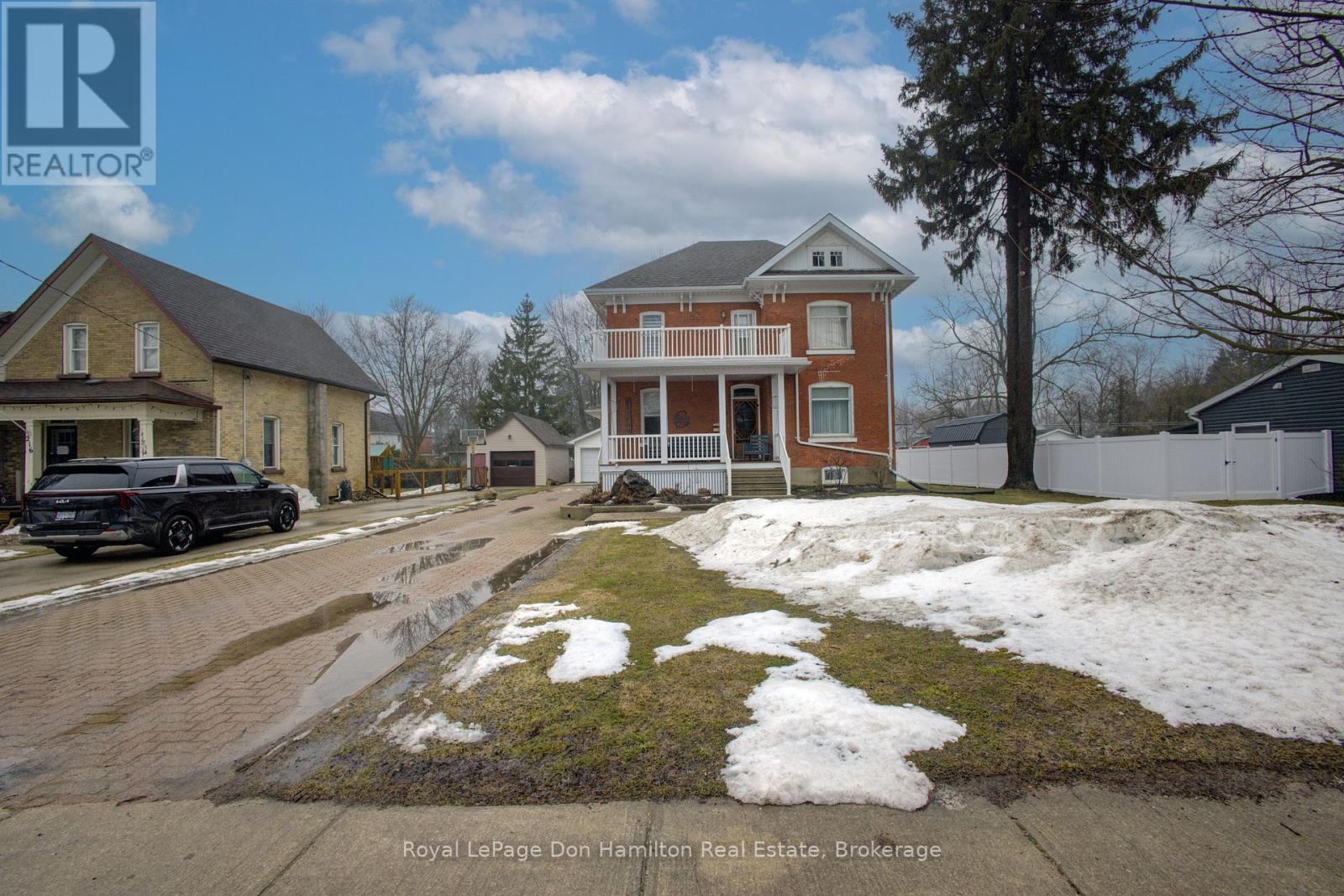 212 KING STREET, North Perth (Elma)