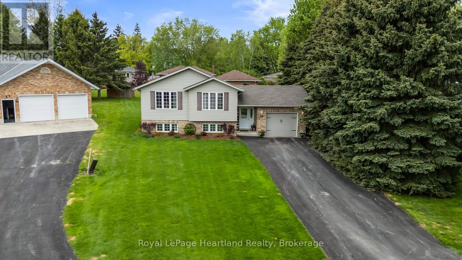 50 MCDONALD DRIVE, Huron East (Brussels)