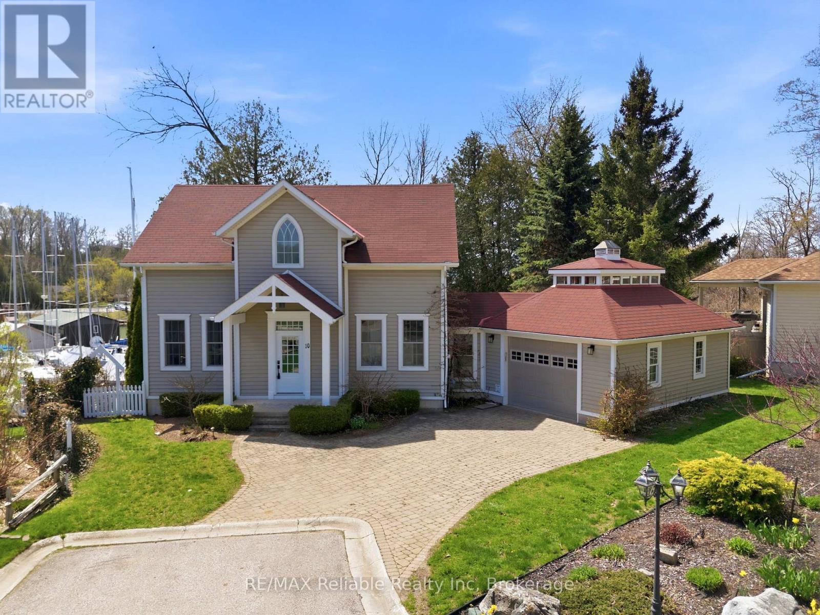 10 HIDDEN VALLEY LANE, Bluewater (Bayfield)