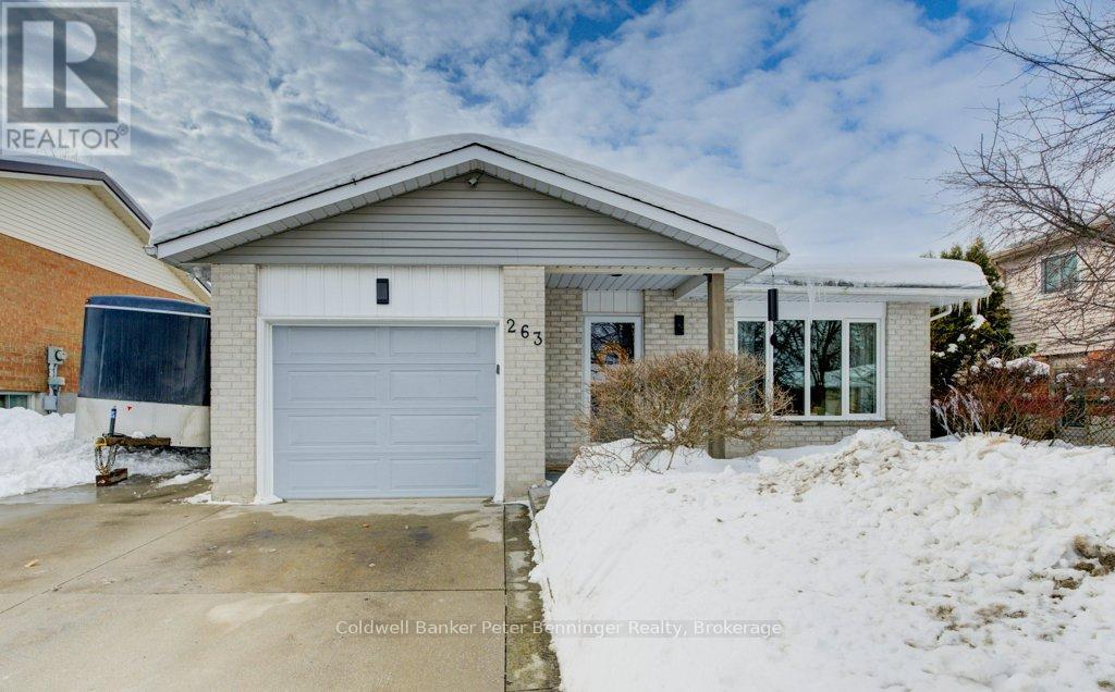 263 CANTERBURY DRIVE, Waterloo