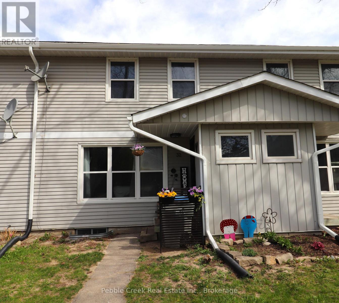 32 ST CHARLES PLACE, Huron East (Vanastra)