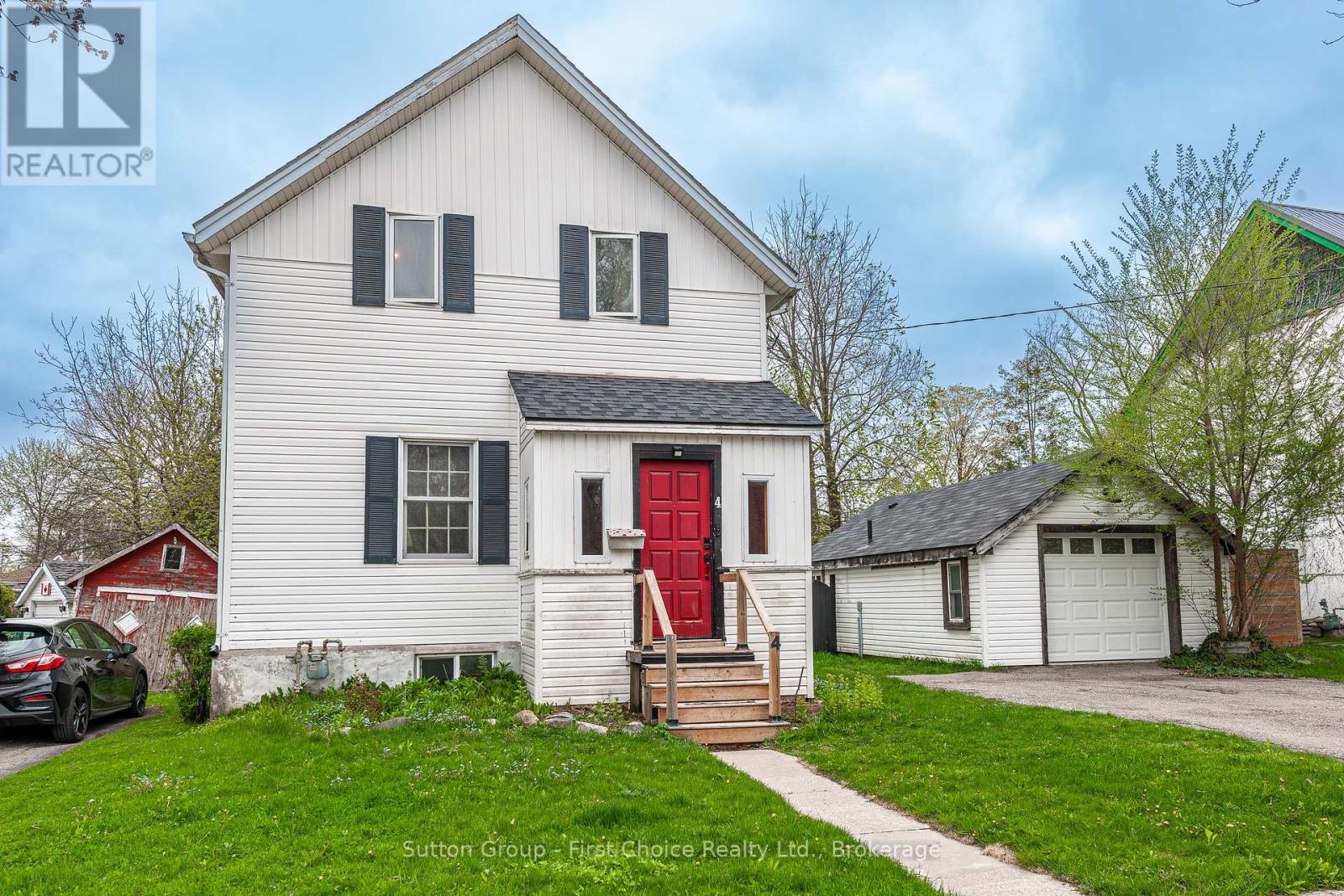 4 LOUISE STREET, Stratford