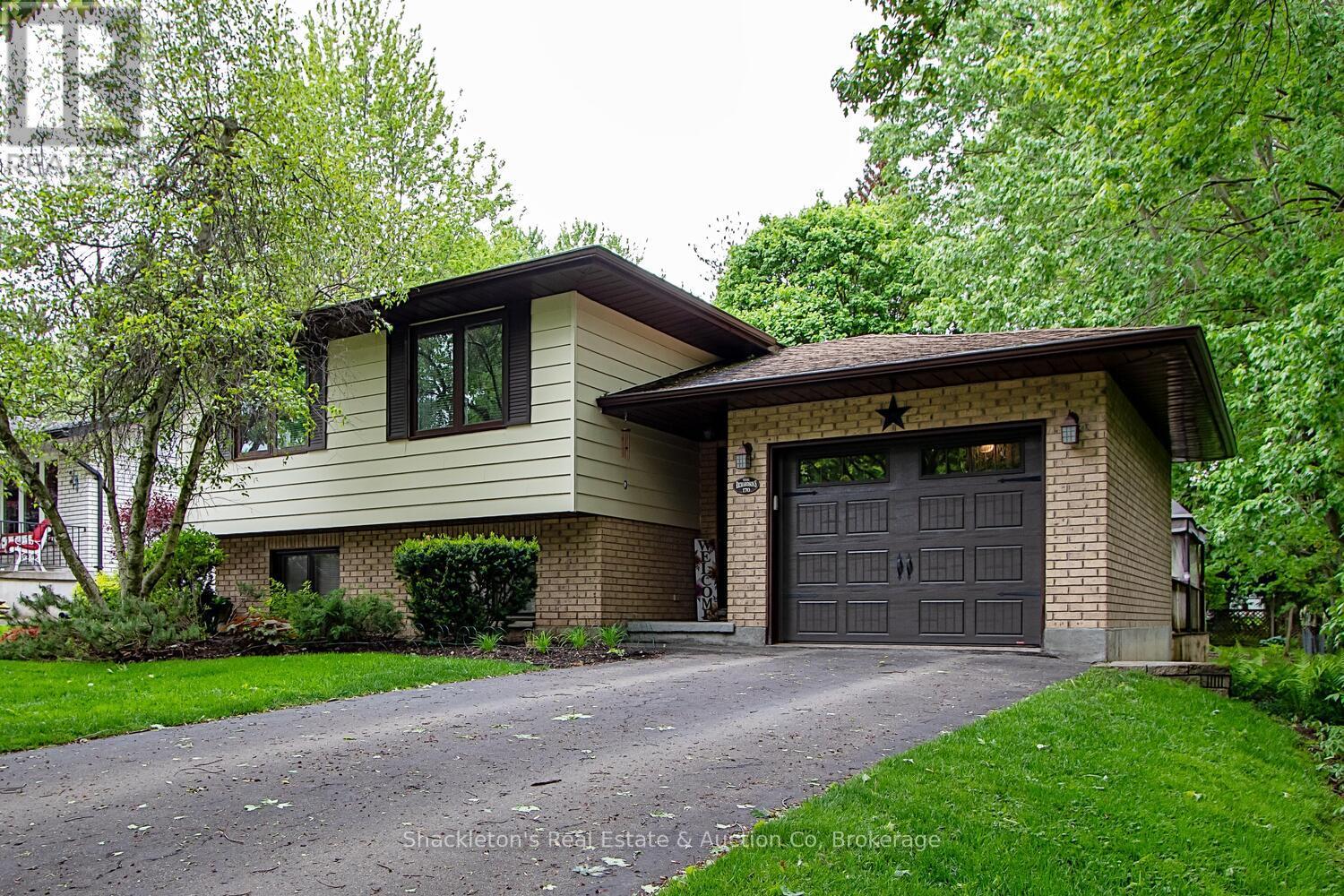 170 ST JOHN STREET N, St. Marys
