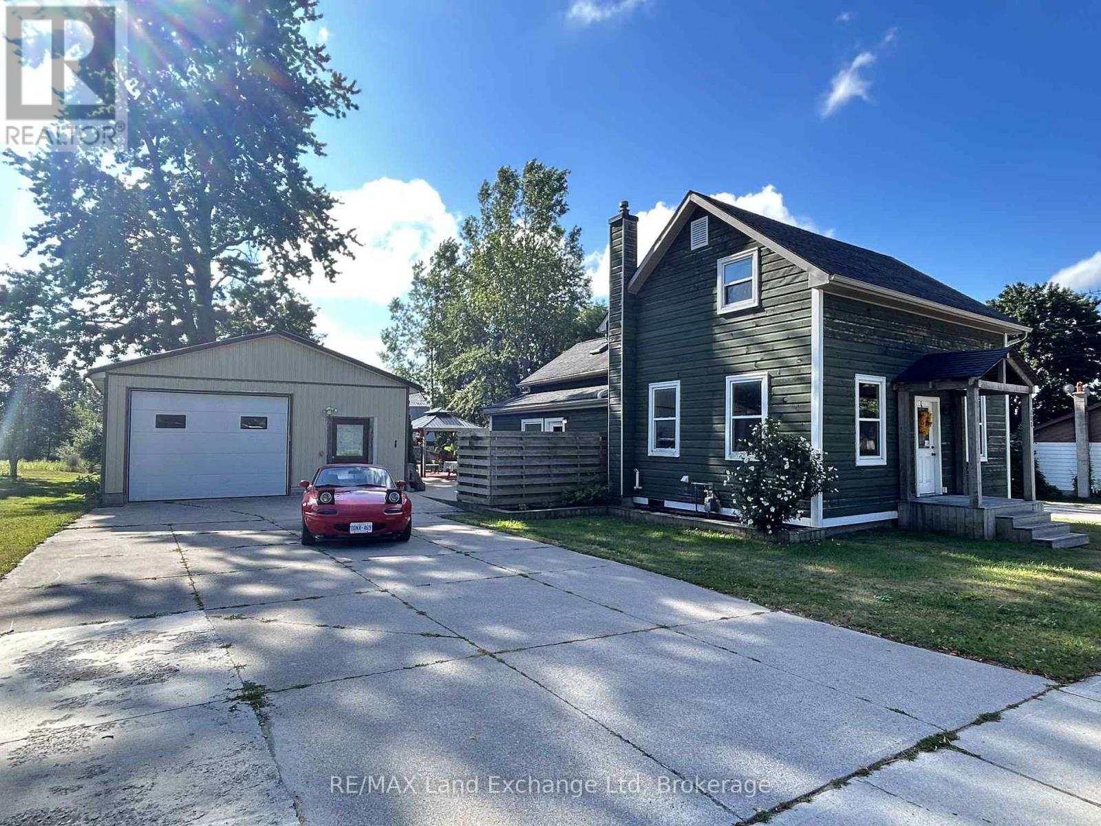 202 UNION STREET, North Huron (Blyth)