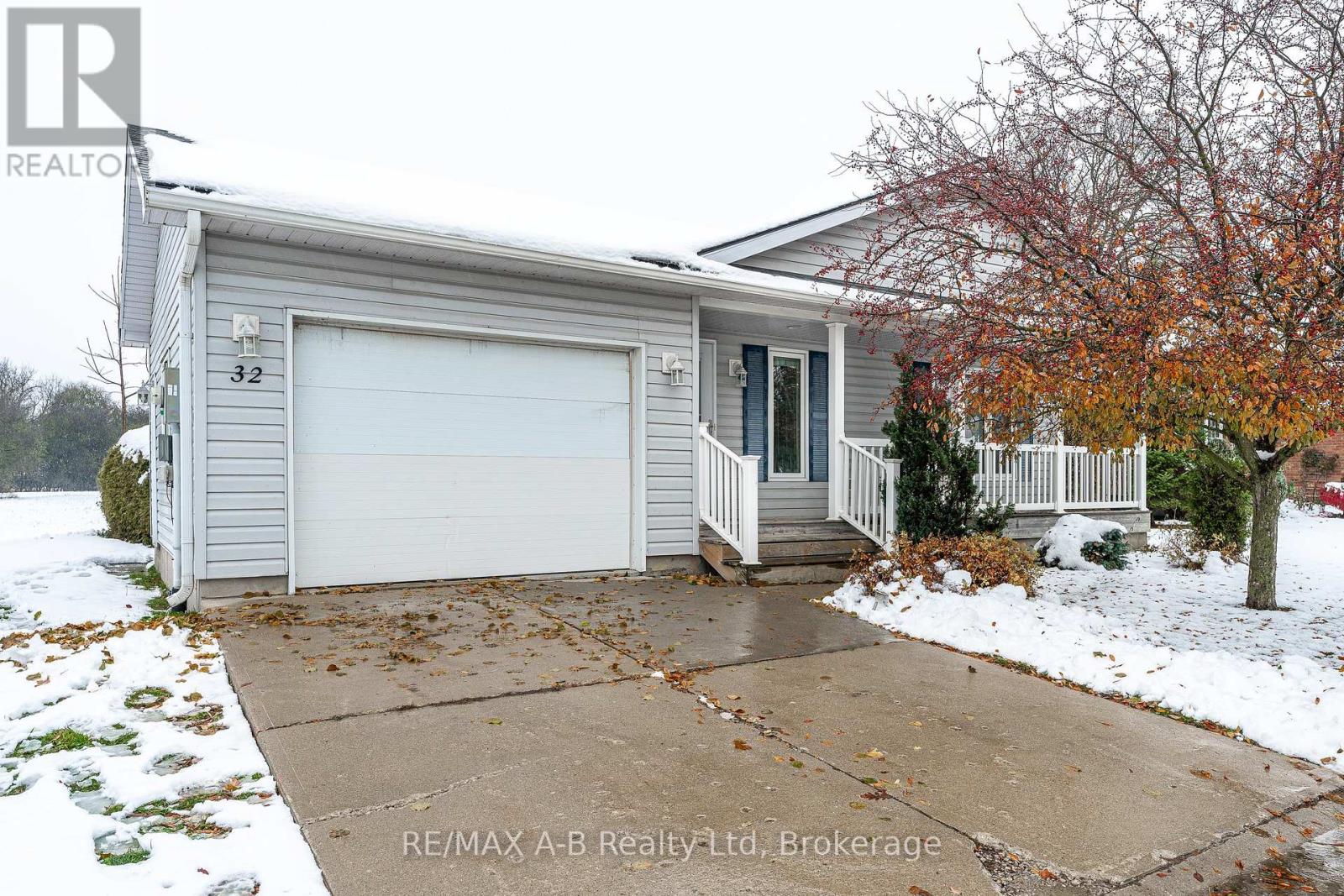 32 - 30 ANN STREET, St. Marys