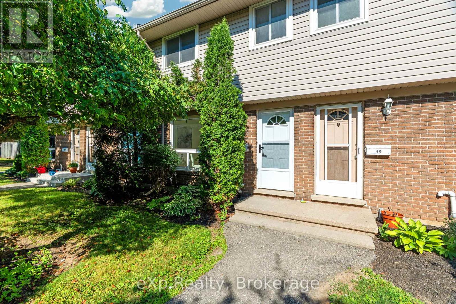 38 - 88 AVONWOOD DRIVE, Stratford