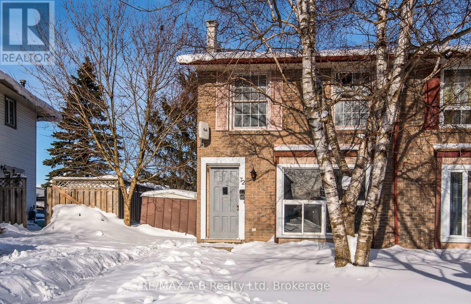 72 CREHAN CRESCENT, Stratford