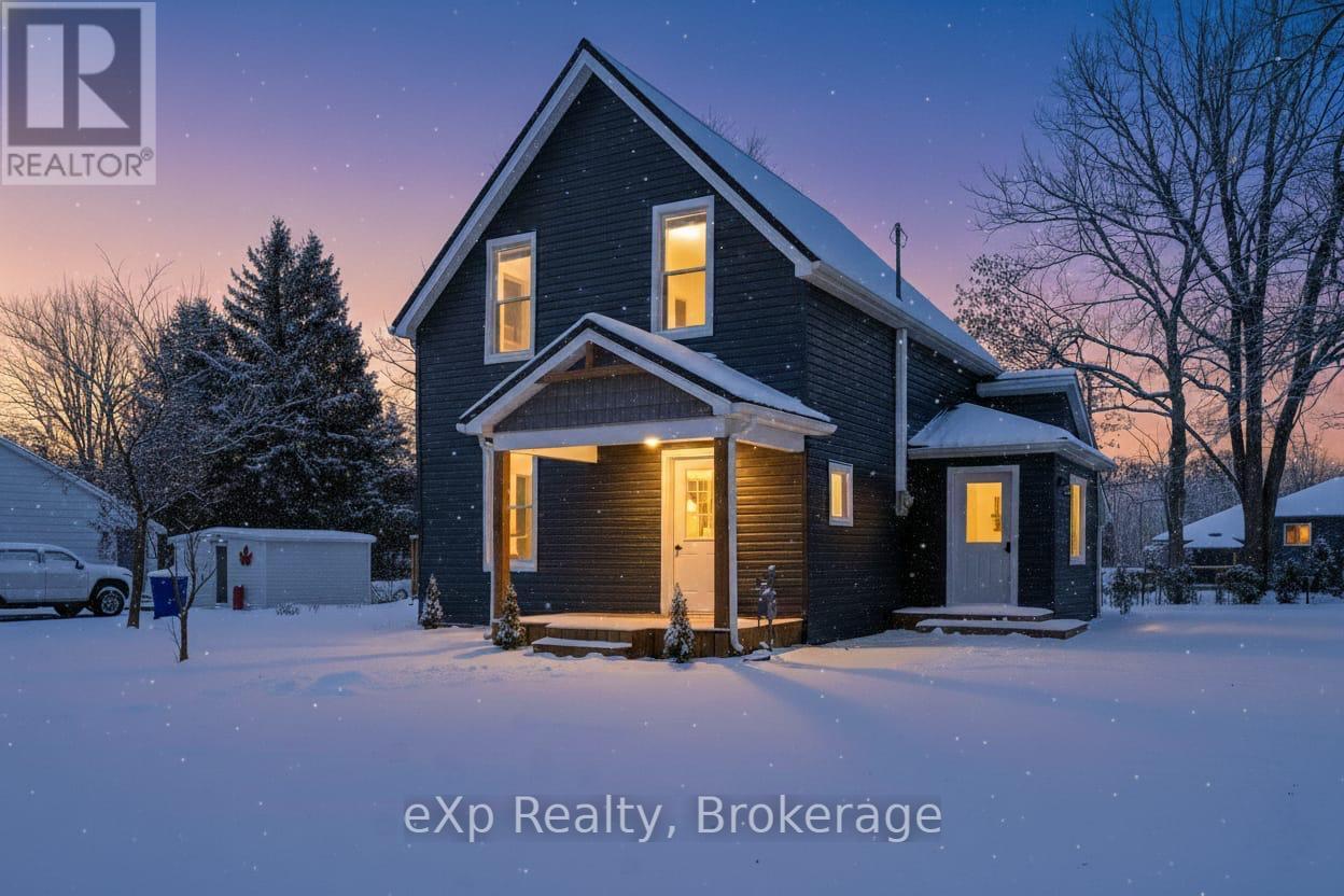 385 ELM STREET W, Chatham-Kent (Bothwell)