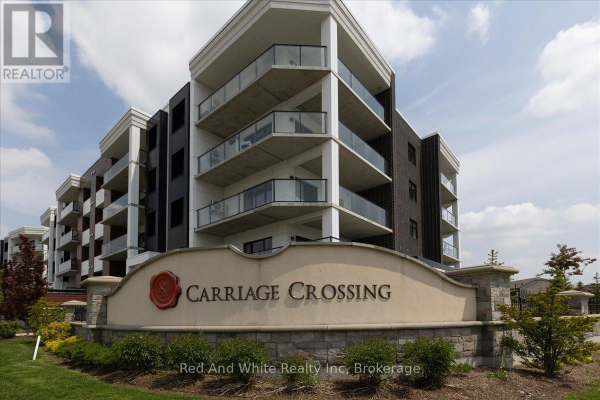 302 - 245 GREY SILO ROAD, Waterloo