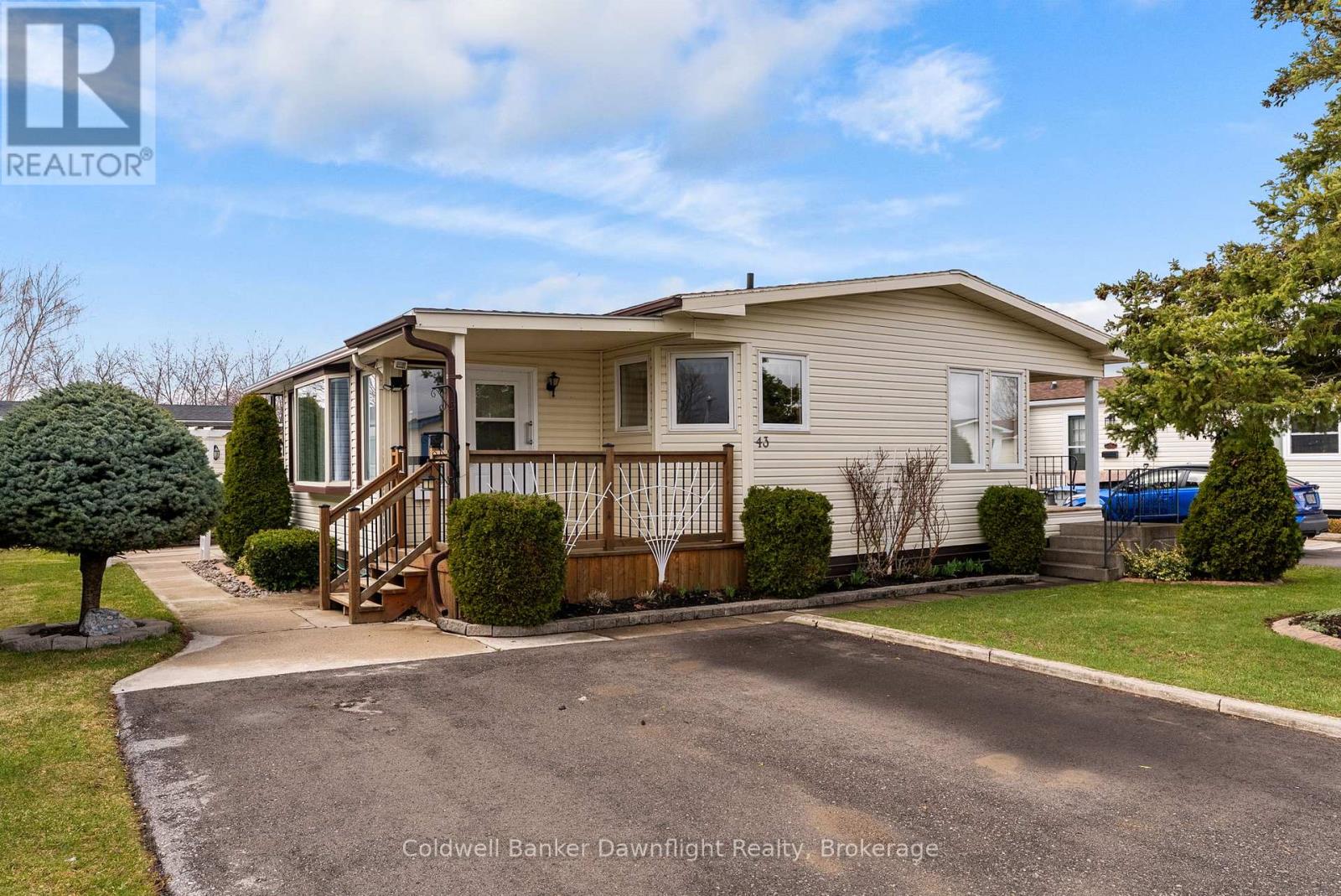 43 REDFORD DRIVE, South Huron (Exeter)