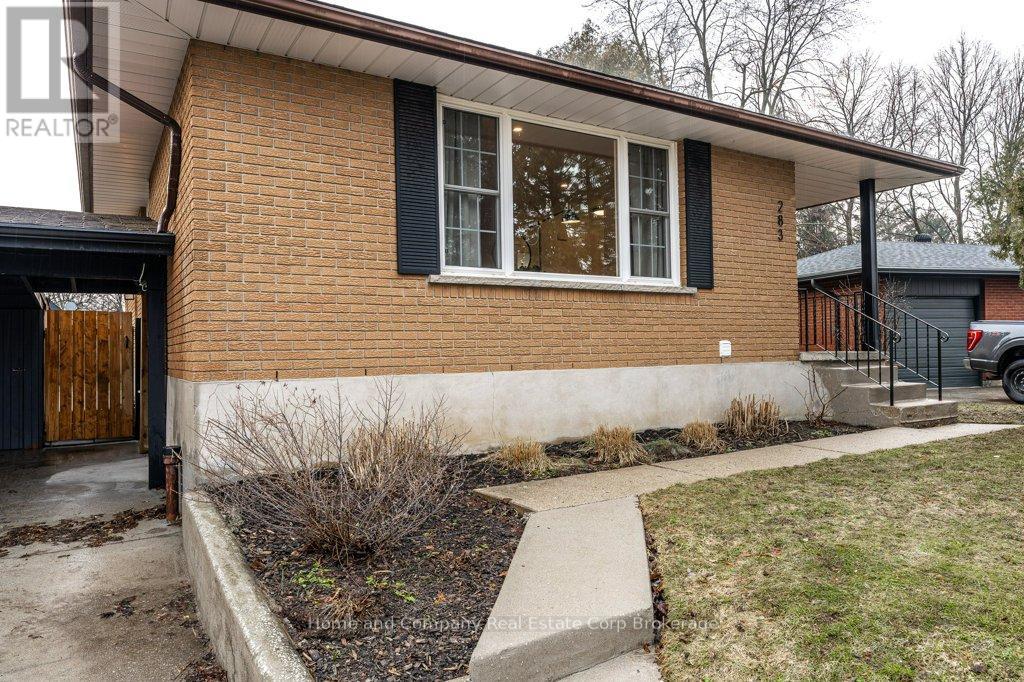 283 REDFORD CRESCENT, Stratford