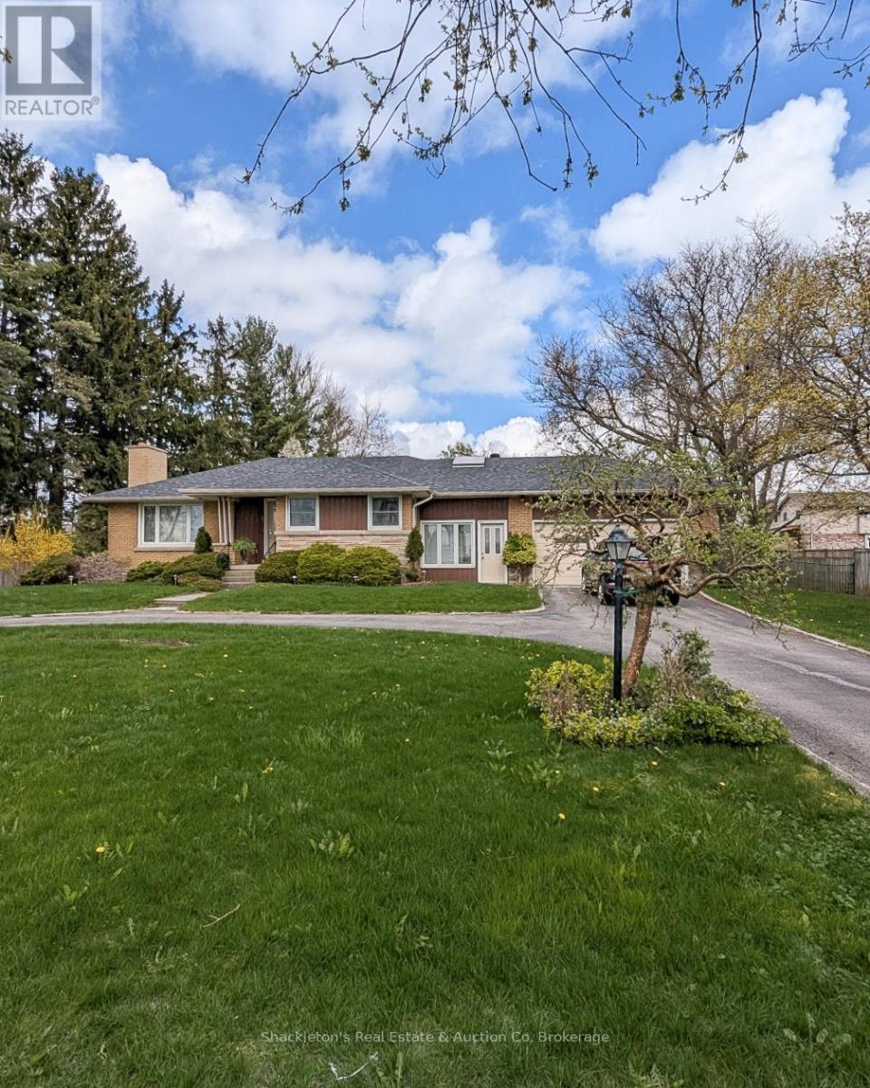 444 LORNE AVENUE W, Stratford