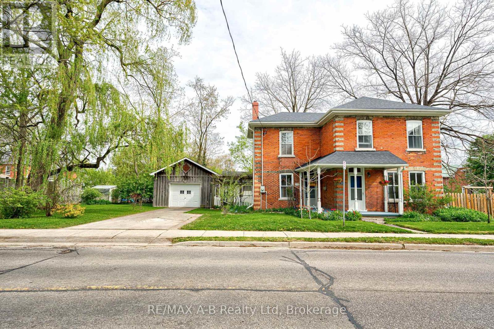 258 DOURO STREET, Stratford