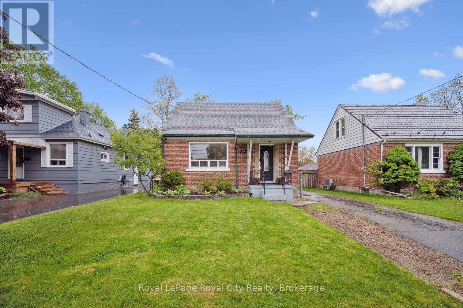 495 STIRLING AVENUE S, Kitchener