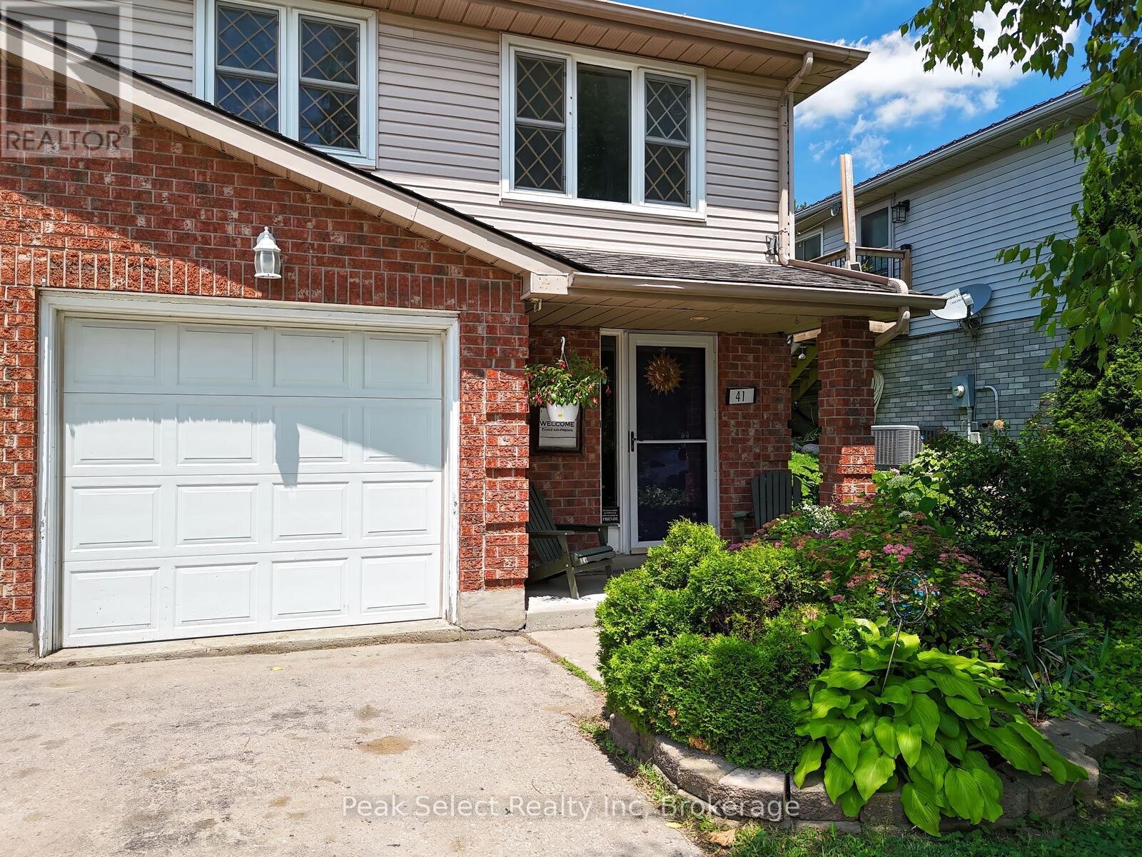41 SOUTHVALE ROAD, St. Marys