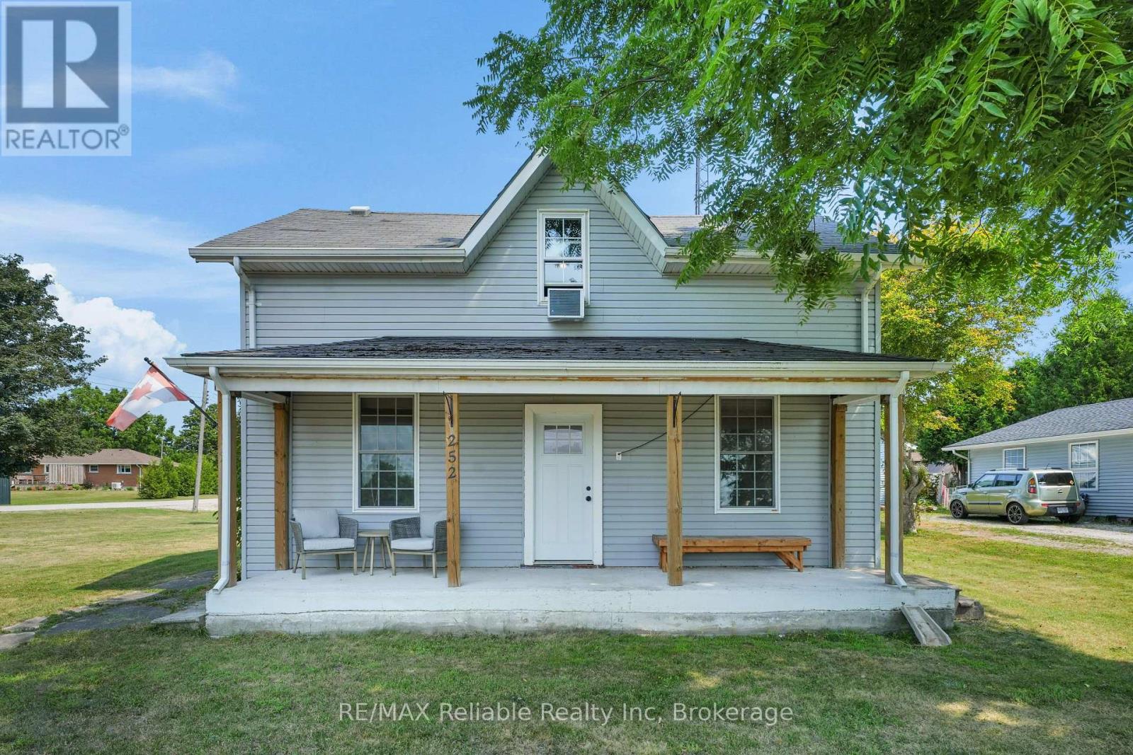 252 KINGS ROAD, Central Huron (Londesborough)