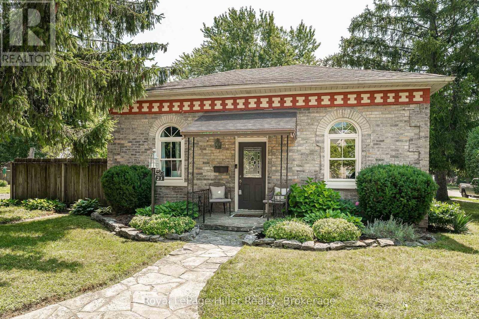 23 GRANT STREET, Stratford
